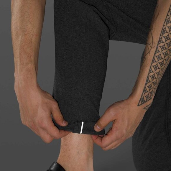 Lululemon ABC Pant Slim Tech Canvas 32" Heathered Black Pants Sizeβ 30 - Picture 5 of 11